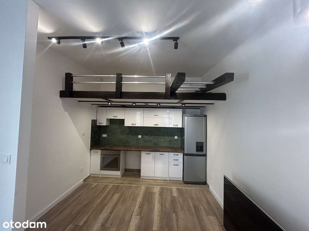 PIĘKNE MIESZKANIE Z ANTRESOLĄ NA SPRZEDAŻ!!!-0