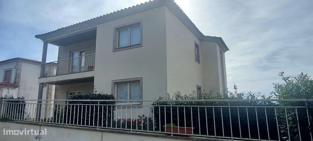 Moradia Indiv. V4 - Caires - Grande imagem: 3/27