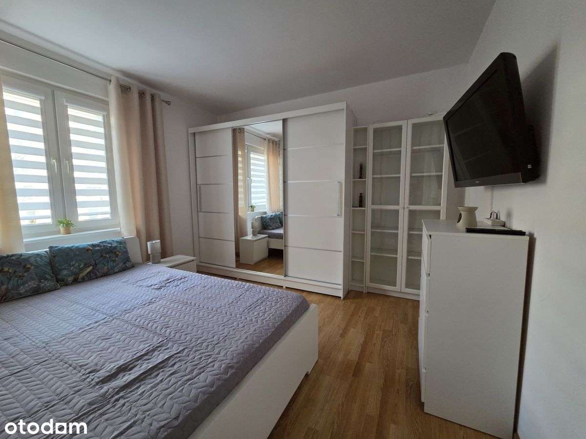 Dwupokojowe mieszkanie na sprzedaż w Chyloni. - Pełny obrazek: 4/13