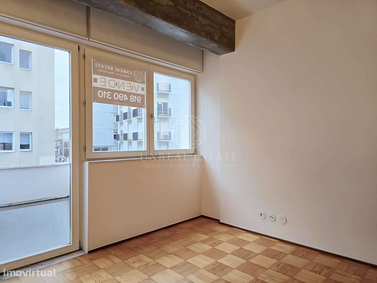 Apartamento T0 , novo, inserido em um edifício totalmente remodelado n-46