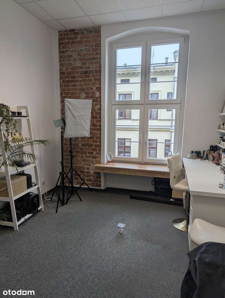 Lokal biurowo-usługowy blisko centrum, parking - Pełny obrazek: 2/7