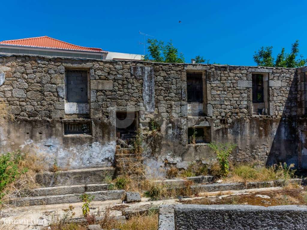 Oportunidade de investimento! Prédio devoluto para reconstrução em ... - Grande imagem: 5/12