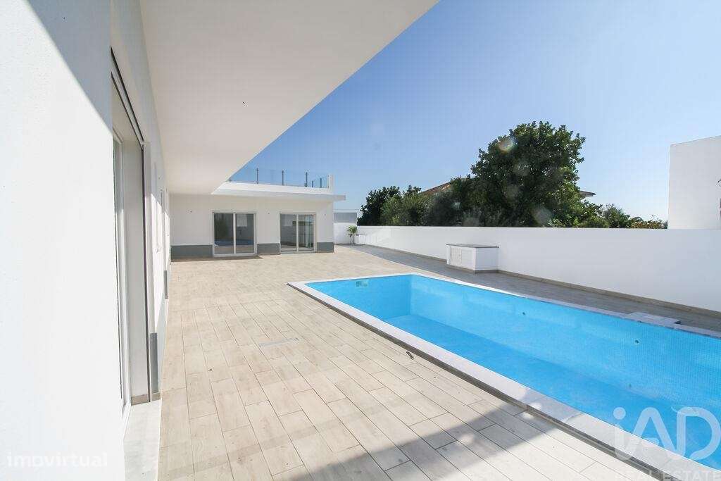 Casa / Villa T4 em Altura de 255,00 m2 - Grande imagem: 2/30