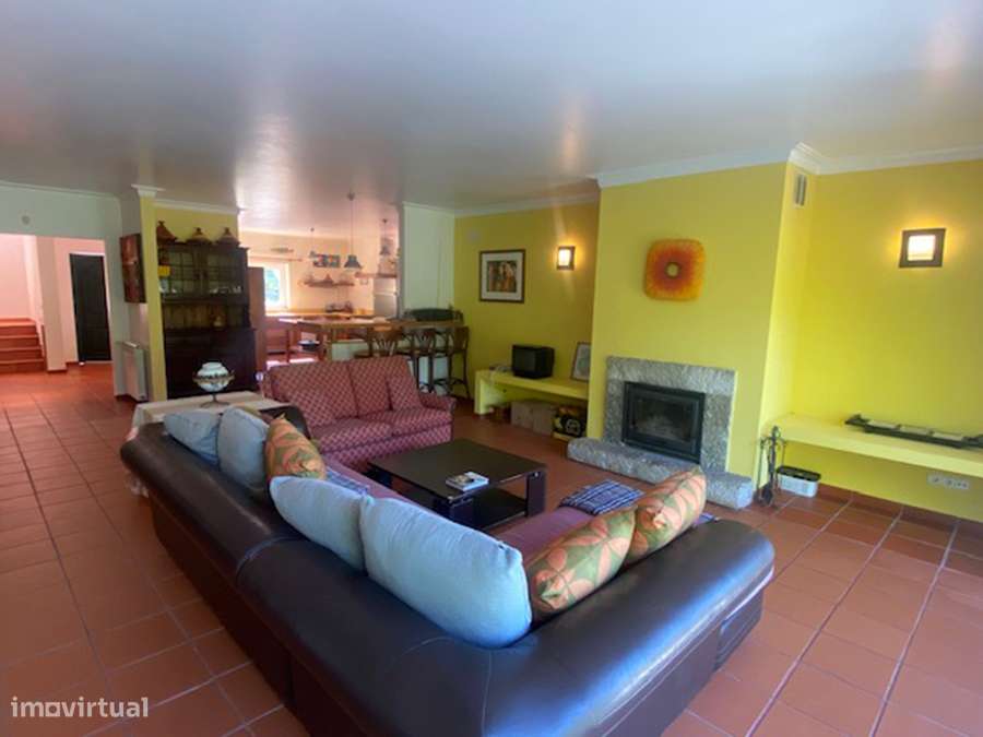 Moradia T5 grande propriedade, pleno campo, arredores Caldas da Rainha-18