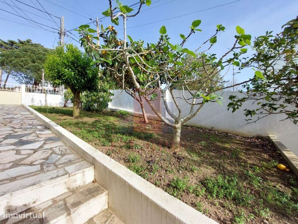 Prédio com 7 apartamentos no centro de Caldas da Rainha-43