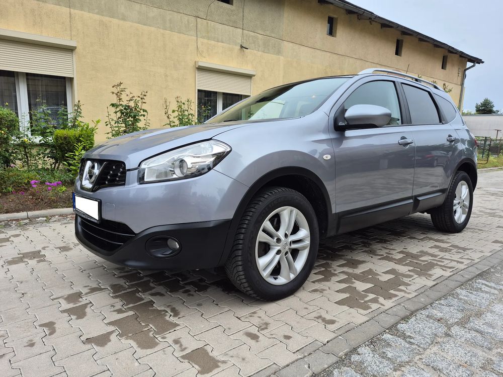 Nissan Qashqai 2.0 dCi DPF tekna 2010