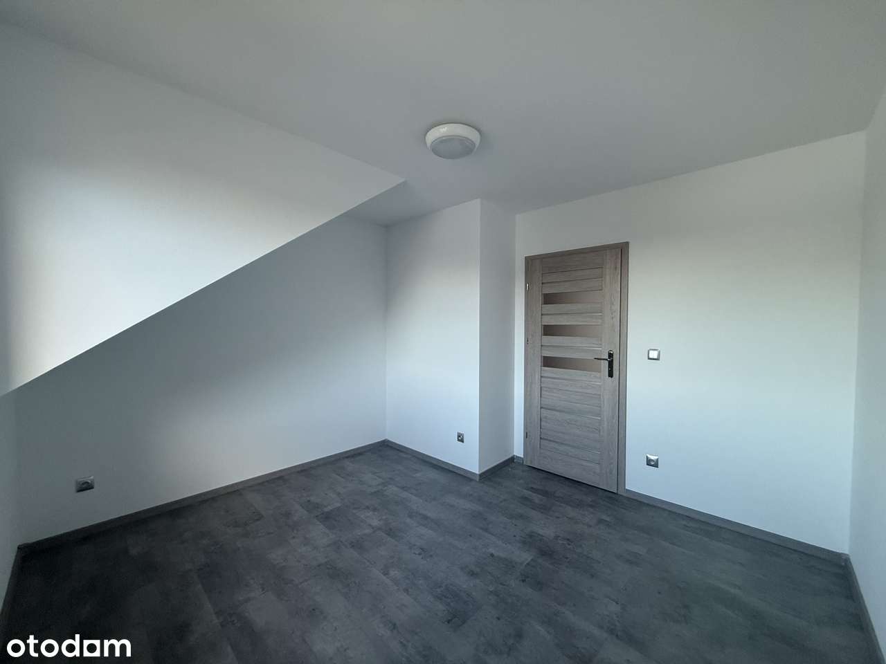 Piękne 2 pokojowe mieszkanie w centrum - Pełny obrazek: 5/11