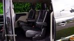 Chrysler Town & Country - 15