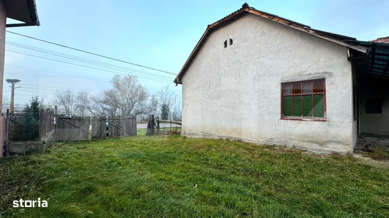 Casa si teren in Budus, la 7 km de Bistrita - Imagine principală: 4/12