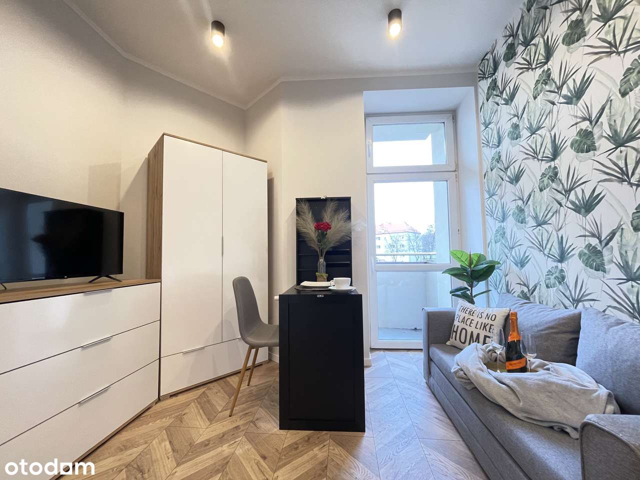 Kawalerka z balkonem w centrum Gliwic - Pełny obrazek: 5/7