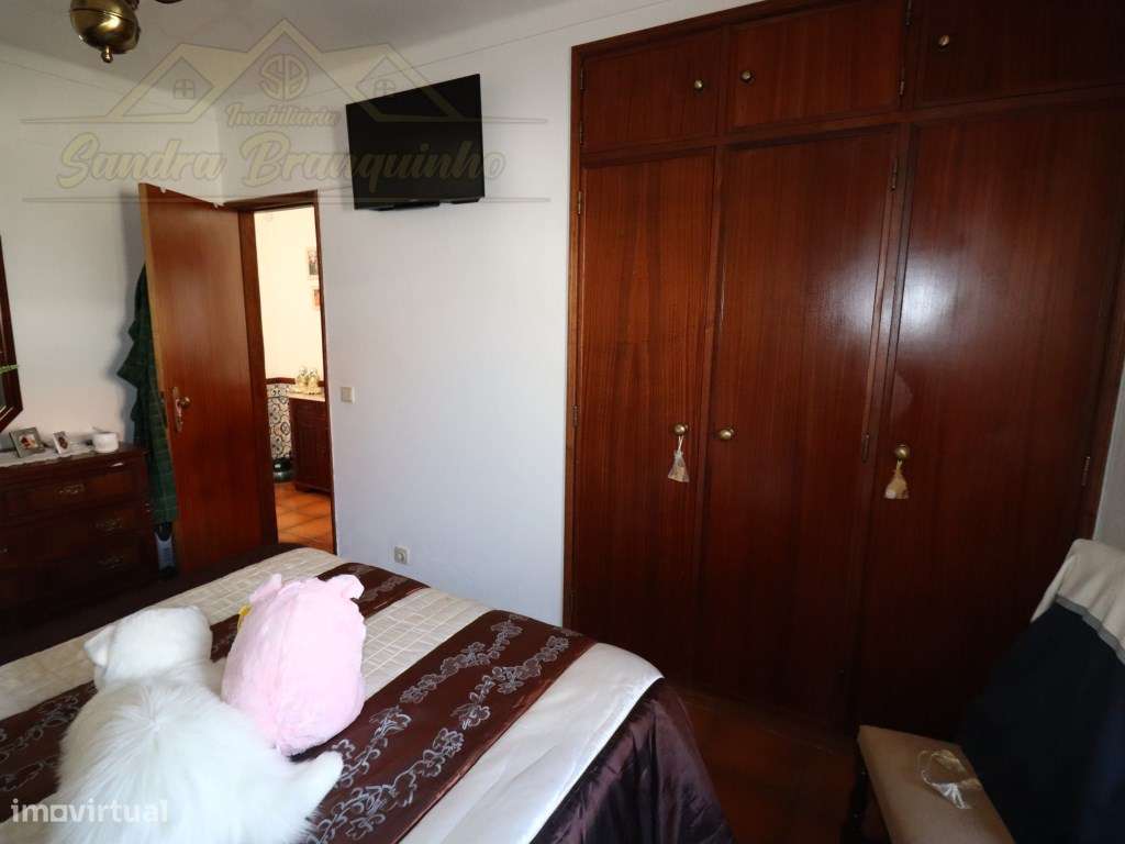 Moradia T3 com PISCINA e terreno com 1200m2 - Grande imagem: 5/60