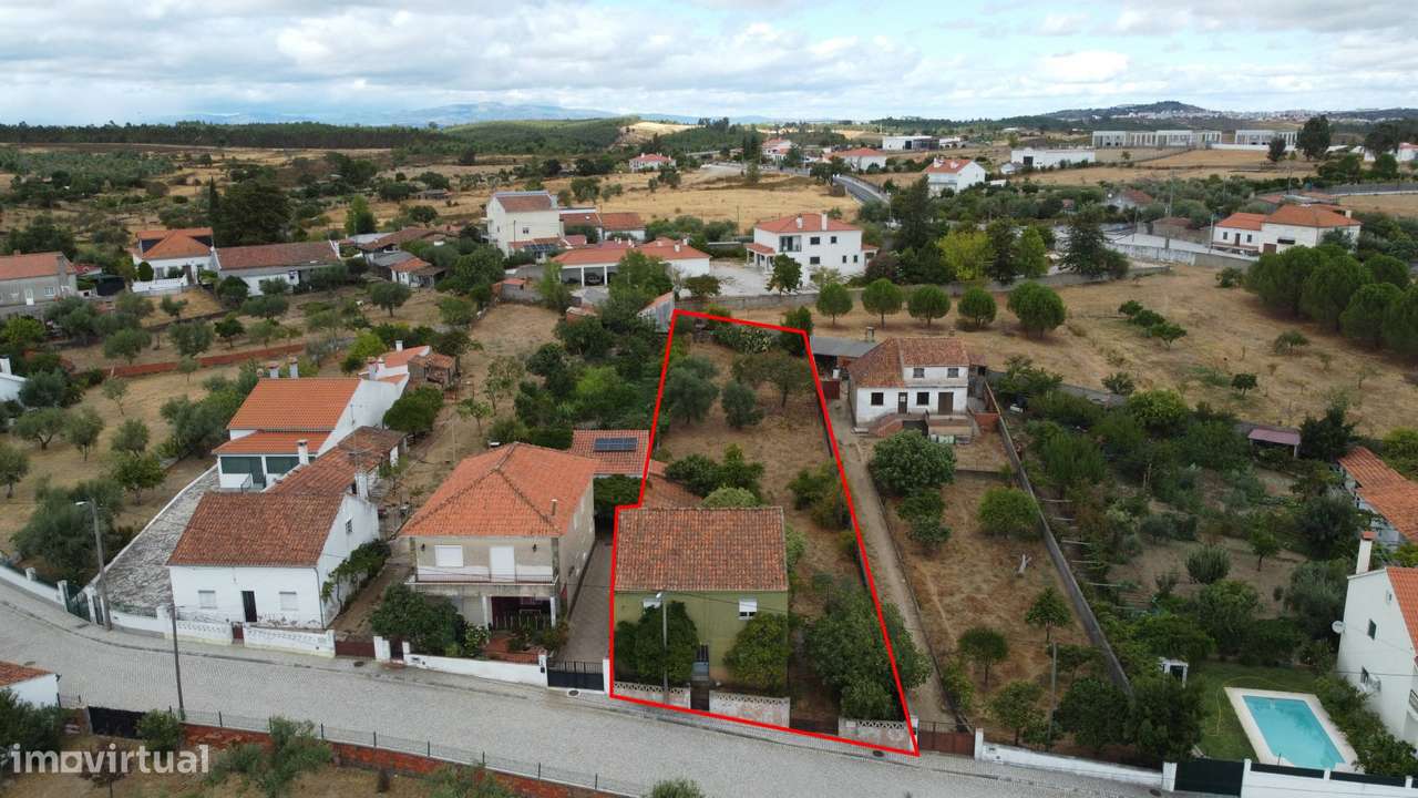 Moradia V6 c/ Quintal - Maxiais - 10 min de Castelo Branco-2