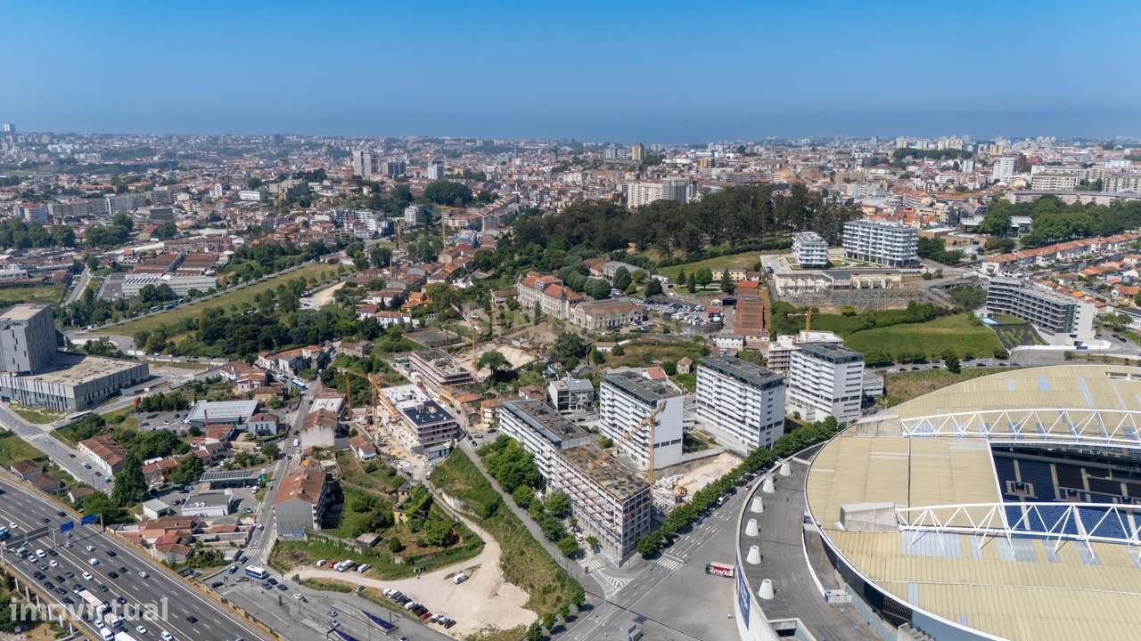 T2 nas Antas em Condomínio Privado com Varanda-8