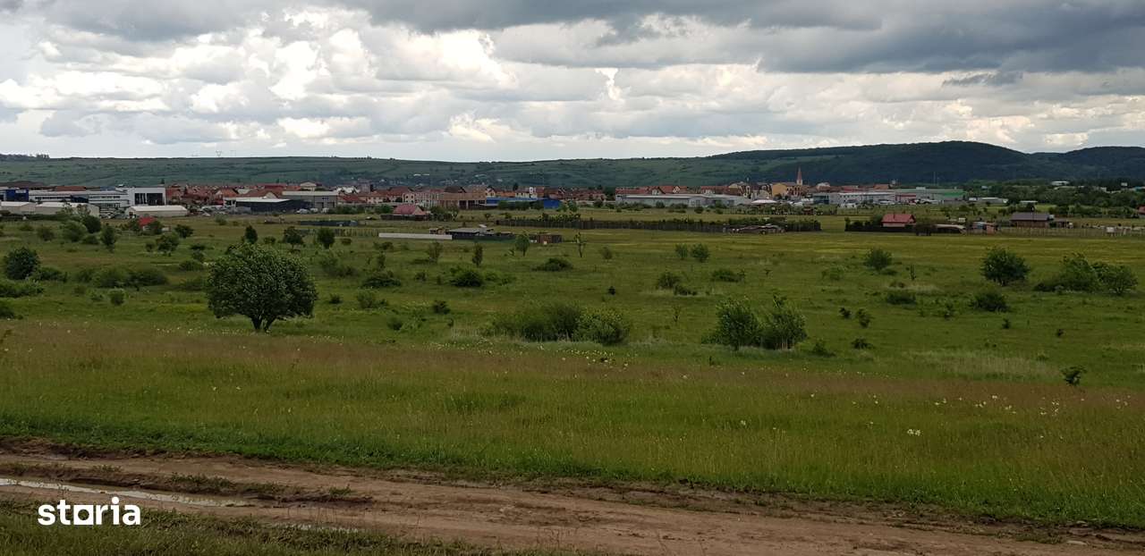Vand teren  de investitie, 1000 mp., situat in zona Shopping City-8