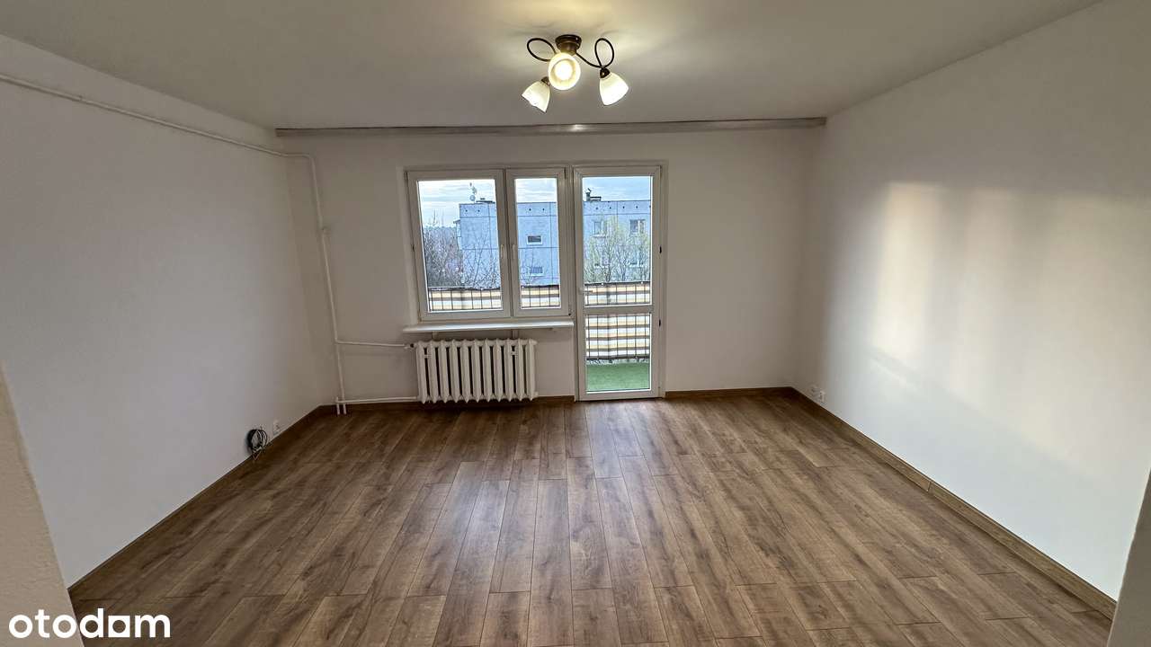 Jasne przytulne mieszkanie z dużym balkonem w spokojnej okolicy. - Pełny obrazek: 2/9