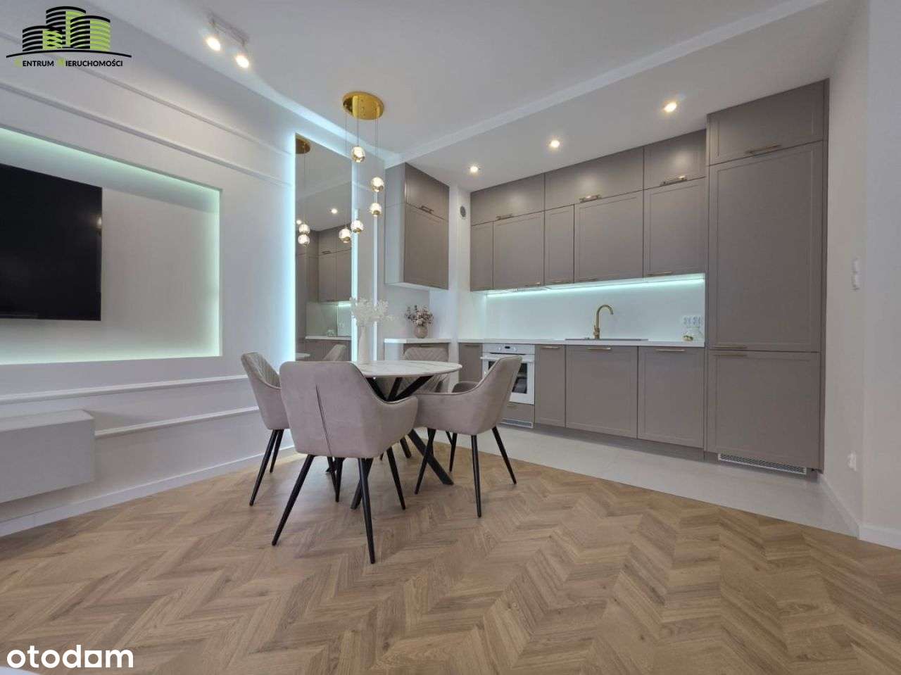 Nowoczesne 56 m² z klimatyzacją i 2 balkonami-0