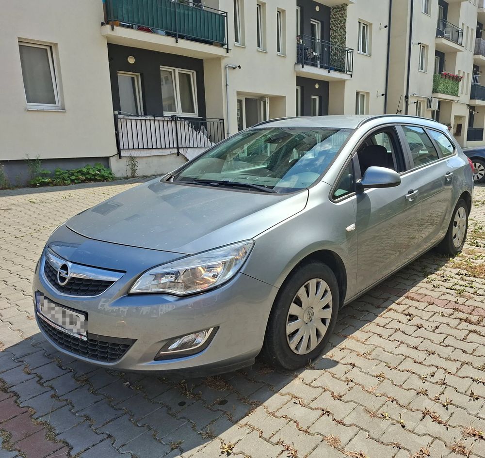 Opel Astra J [2009 - 2018] 1.7 CDTI 2011