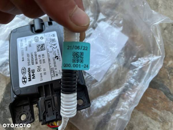 Radar Sensor prawy tył HYUNDAI KONA NOWY  OEM - 3