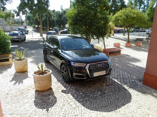 Audi Q7 3.0 TDi E-tron quattro S-line Tiptronic - 12