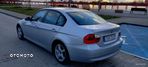 BMW Seria 3 320i - 7