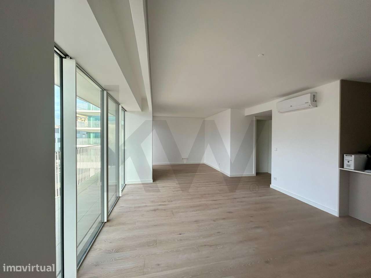 T2 - Arrendamento - Novo - Empreendimento Barreiro frente rio - Piscin - Grande imagem: 3/30