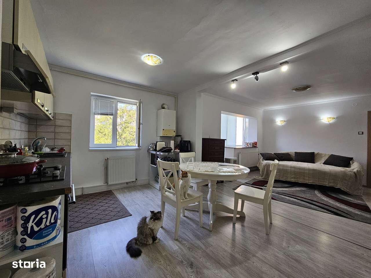 Apartament 4 camere etajul 2 zona Gojdu-5