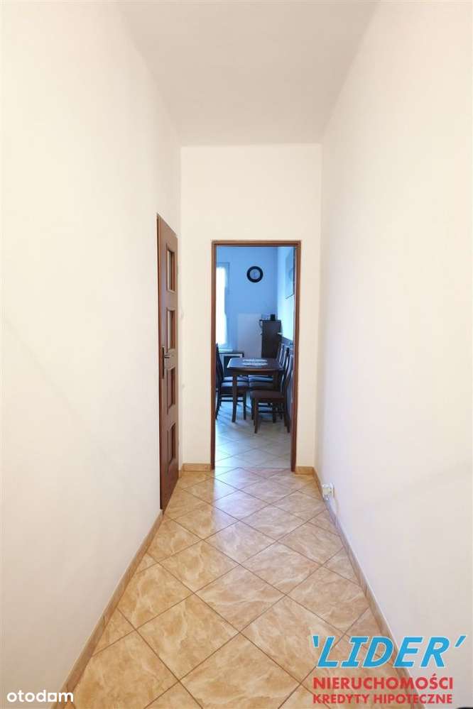 4 pokojowe mieszkanie, osiedle E-15