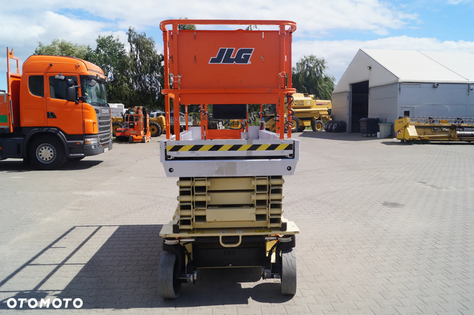 JLG 3246 ES Podnośnik nożycowy 12m Elektryczny - 2