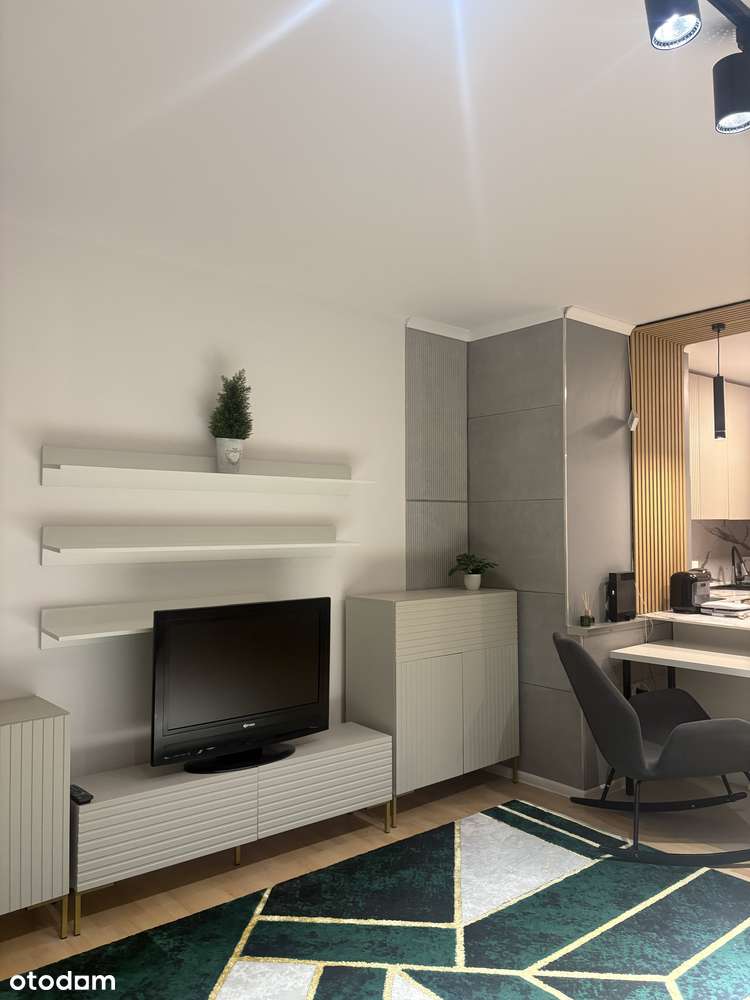 Studio, 0 prowizji, przy metrze, 20 piętro, basen, światłowód - Pełny obrazek: 5/11