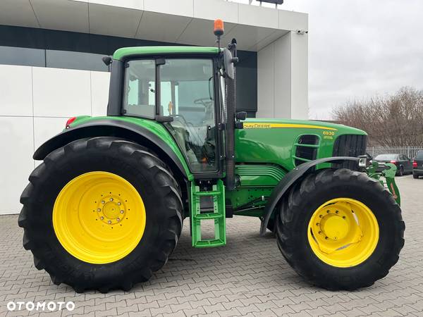 John Deere 6930 - 9