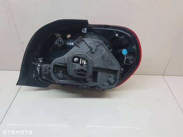 CITROEN C3 III LAMPA LEWA LUB PRAWA TYLNA 16- - 11