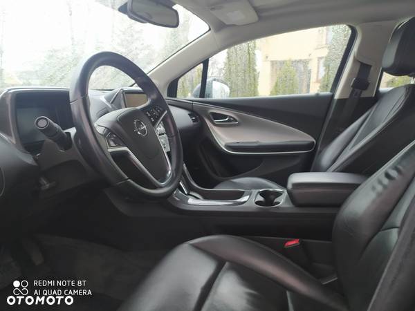 Opel Ampera - 7