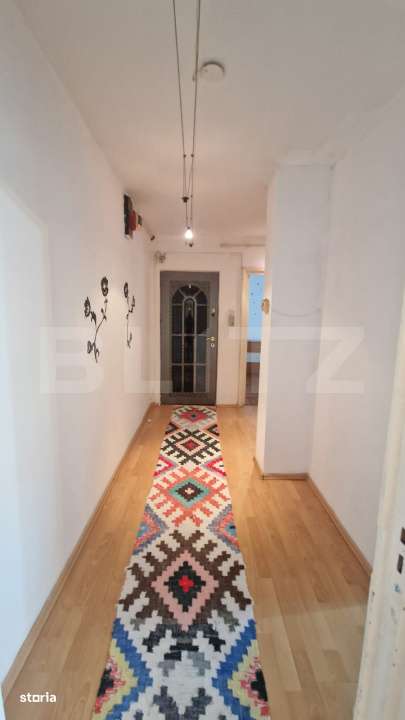 Apartament decomandat, 55 mp, etaj 3, 2 locuri de parcare, beci, zona - Imagine principală: 3/12