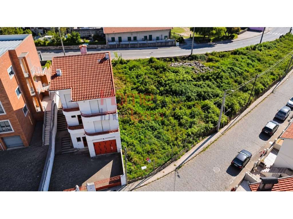 Terreno para construção em Baguim do Monte-1
