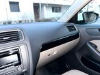 Volkswagen Jetta 1.6 TDI CR DPF Comfortline - 9