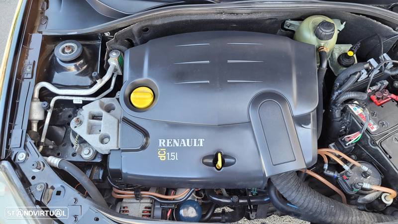 Renault Clio 1.5 dCi Confort Authentique - 28