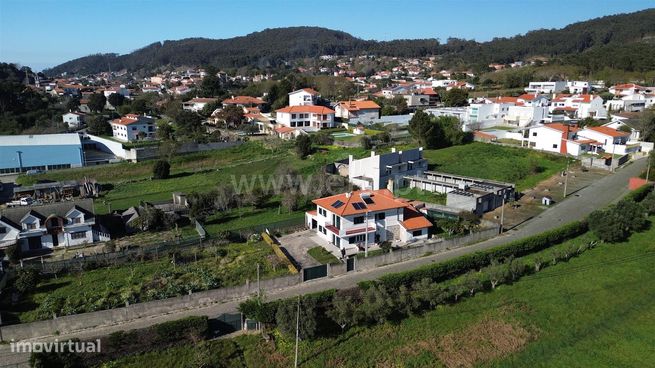 Moradia, 245 m², Afife-19