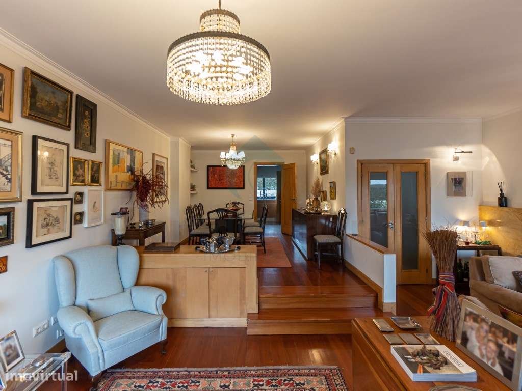 Moradia T5 em Vilarinha-12