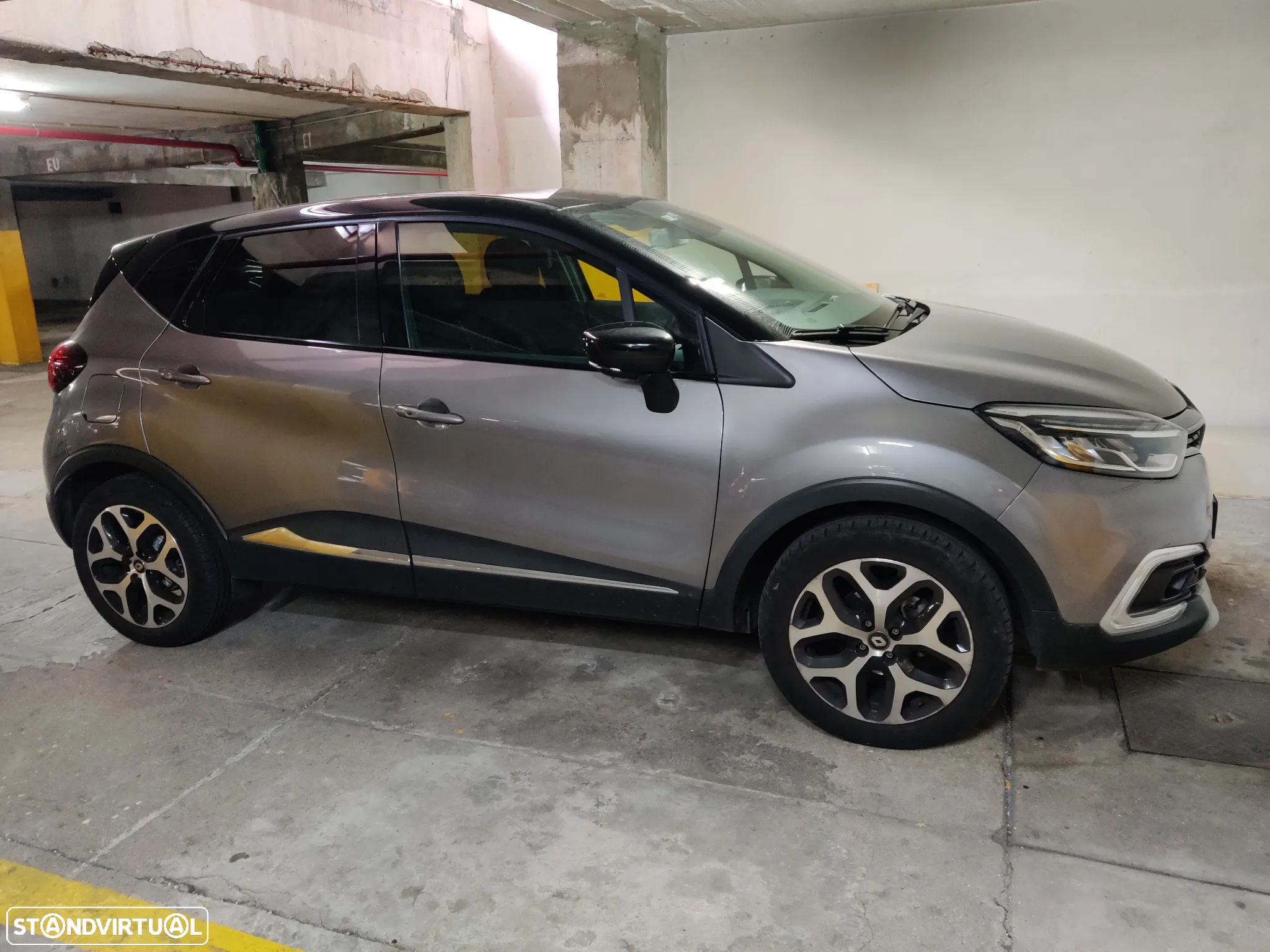 Renault Captur 0.9 TCE Exclusive - 3