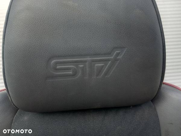 SUBARU WRX STI VA FOTELE KANAPA - 9