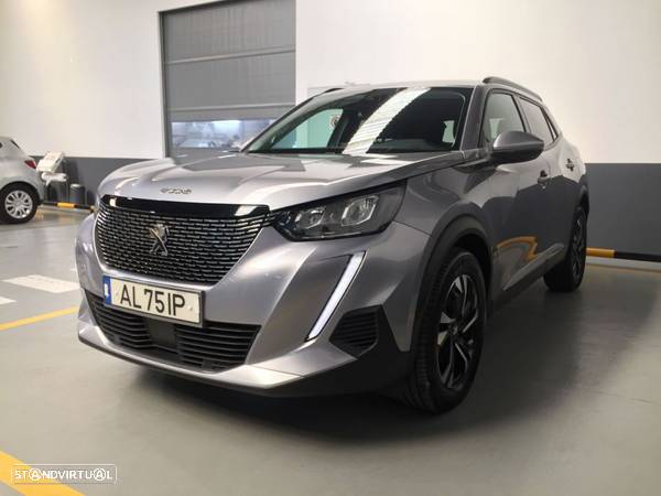 Peugeot 2008 1.2 PureTech Allure Pack - 4