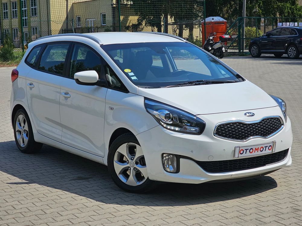 Kia Carens (Rondo) IV (2013-) 1.7 CRDi 115 Dream Team Edition 2014