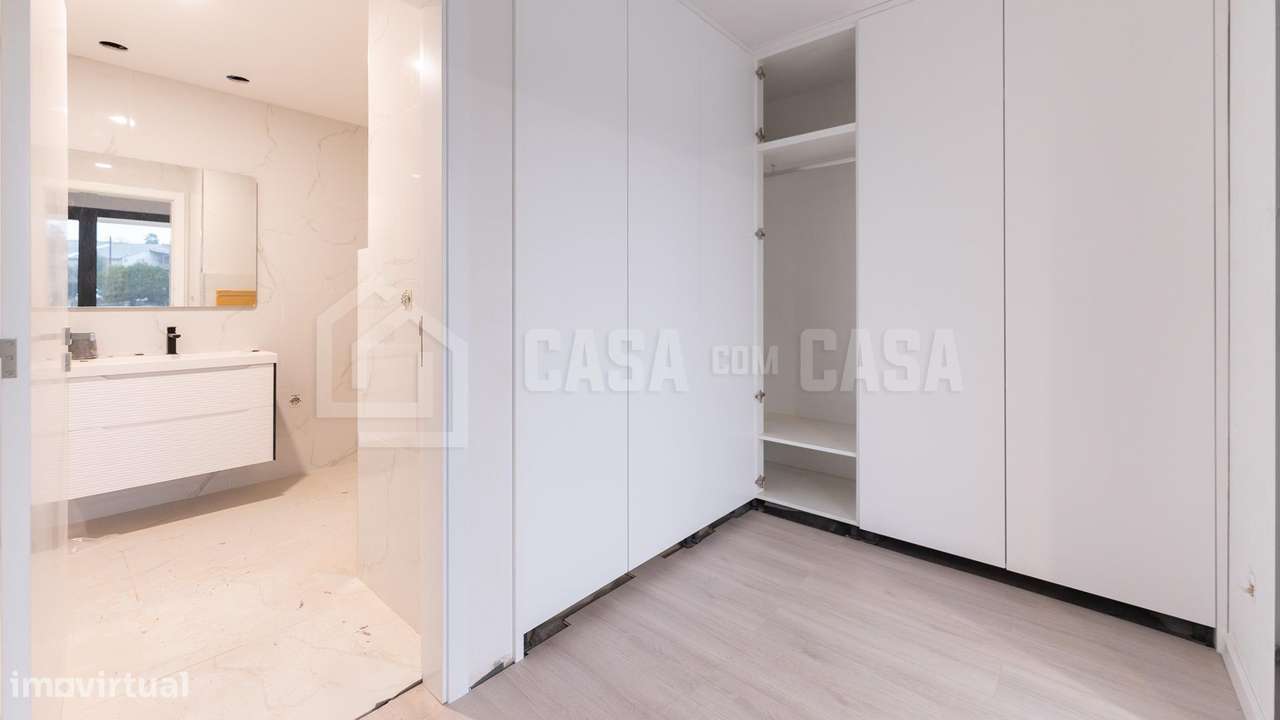 Moradia em Banda V3+1 A NOVA Campo-8