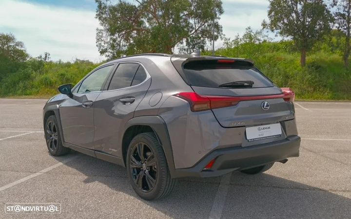 Lexus UX 250h Special Edition (LCA) - 4