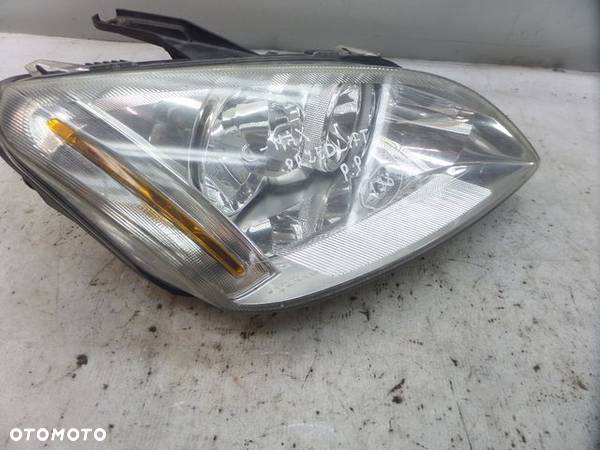 FORD FOCUS C-MAX LAMPA PRZEDNIA PRAWA 3M5113005AH - 2