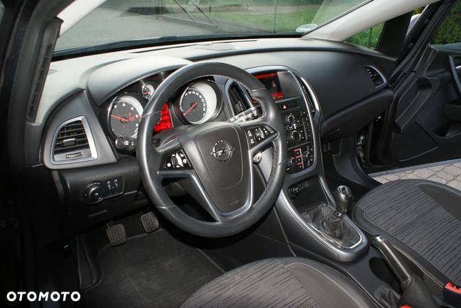 Opel Astra 1.6 CDTI Active - 16