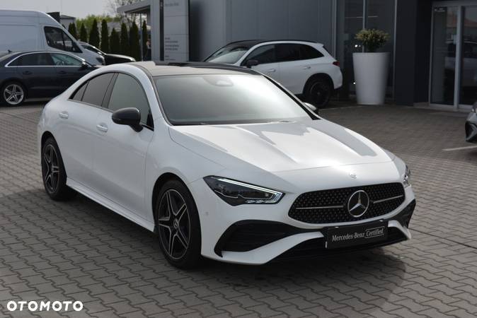 Mercedes-Benz CLA 200 AMG Line 7G-DCT - 3