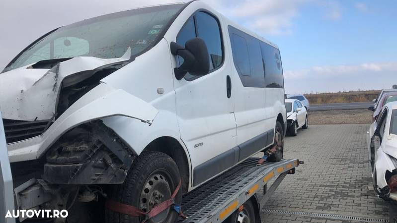 Dezmembram Renault Trafic 2.0 D an fabr 2009 - 1