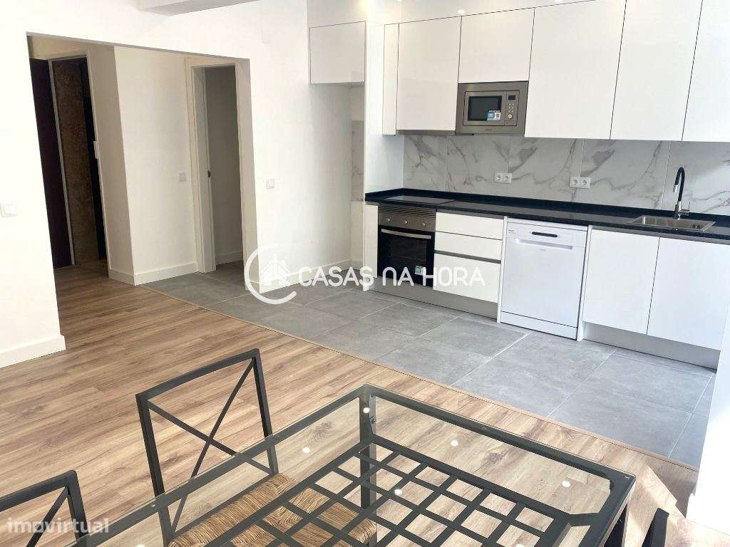 Quarto num Apartamento com 3 Quartos para Arrendar - Grande imagem: 5/19