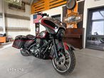 Harley-Davidson Touring Street Glide - 2